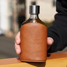 Load image into Gallery viewer, Viski- Admiral Vintage-Style Parker Leather-Wrapped Glass Flask