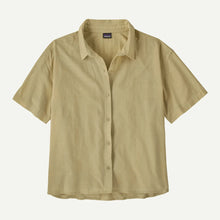 Load image into Gallery viewer, Patagonia- W S/S Lightweight A/C Shirt
