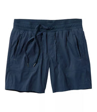 Load image into Gallery viewer, LL Bean- W Vista Camp Shorts 6"
