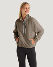 Load image into Gallery viewer, Free Fly- W Ashridge Fleece Half Zip
