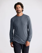 Load image into Gallery viewer, Free Fly- M L/S Bamboo Lightweight Tee
