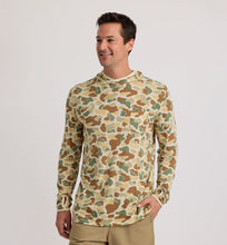 Load image into Gallery viewer, Free Fly- M L/S Bamboo Lightweight Pocket Hoodie
