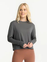 Load image into Gallery viewer, Free Fly- W L/S Elevate Tee
