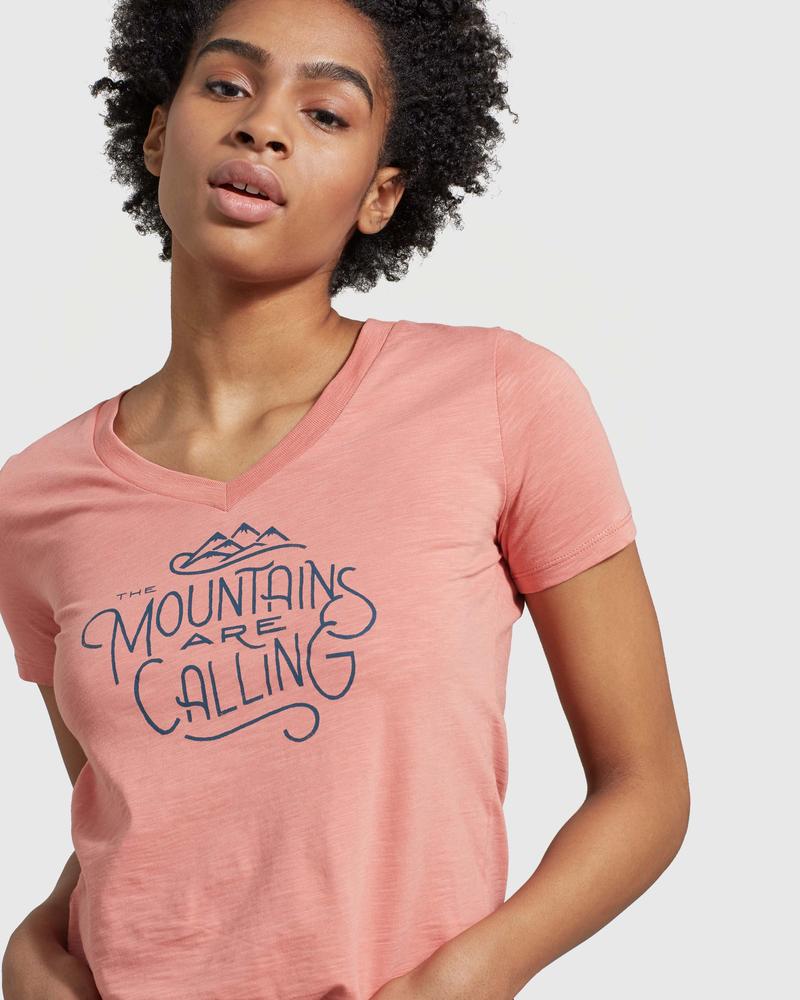 Mountains are Calling S/S  Graphic V-Neck