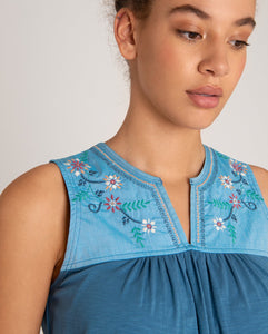Shaanti embroidery Top